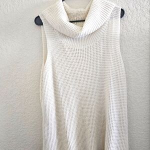 Soft no sleeve sweater